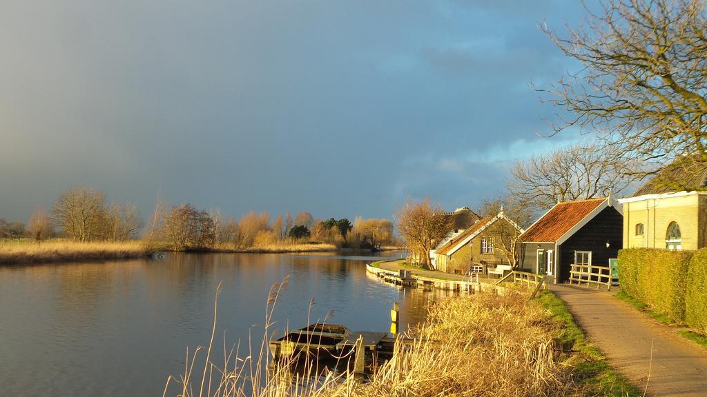 B&B Rechthuis Van Zouteveen Schipluiden Bagian luar foto