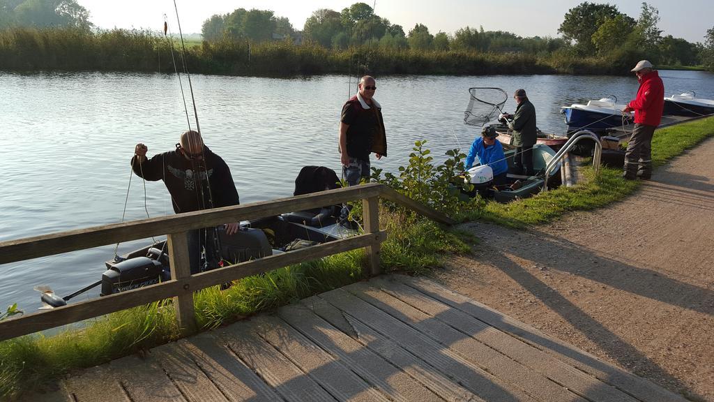 B&B Rechthuis Van Zouteveen Schipluiden Bagian luar foto